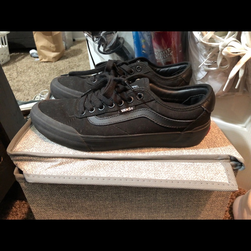 Vans classic shoes